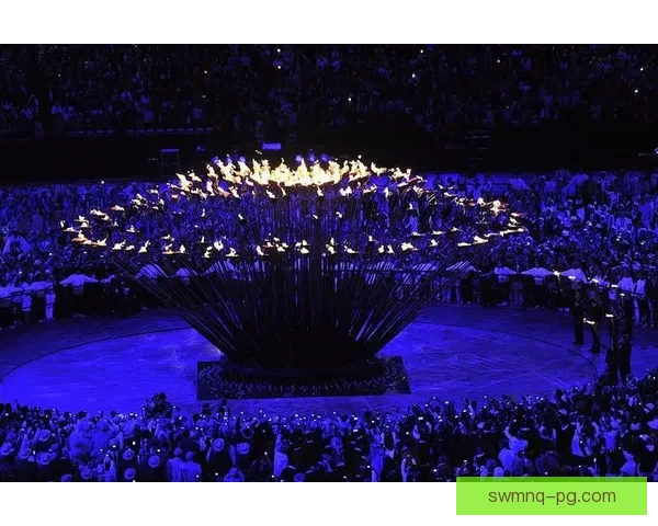 万众瞩目：引爆全网狂欢，颠覆传统，全球瞩目的惊世之作